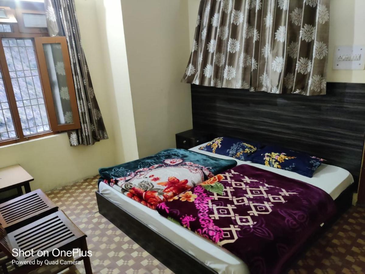 Hari Krishna Guest House Pandukeshwar Exteriér fotografie